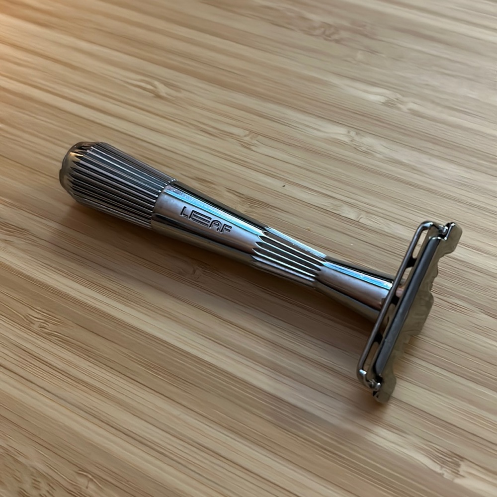 Leaf Safety Razor